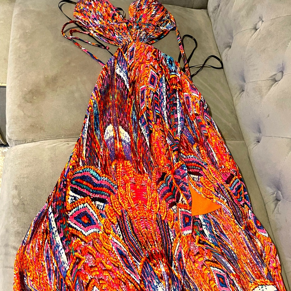 Bebe alter dress